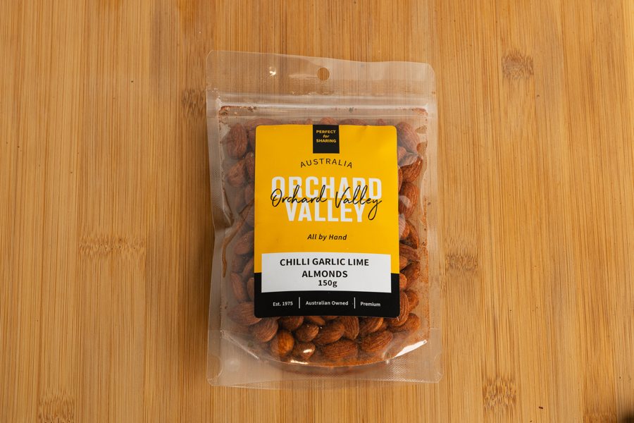 Chilli garlic lime almonds